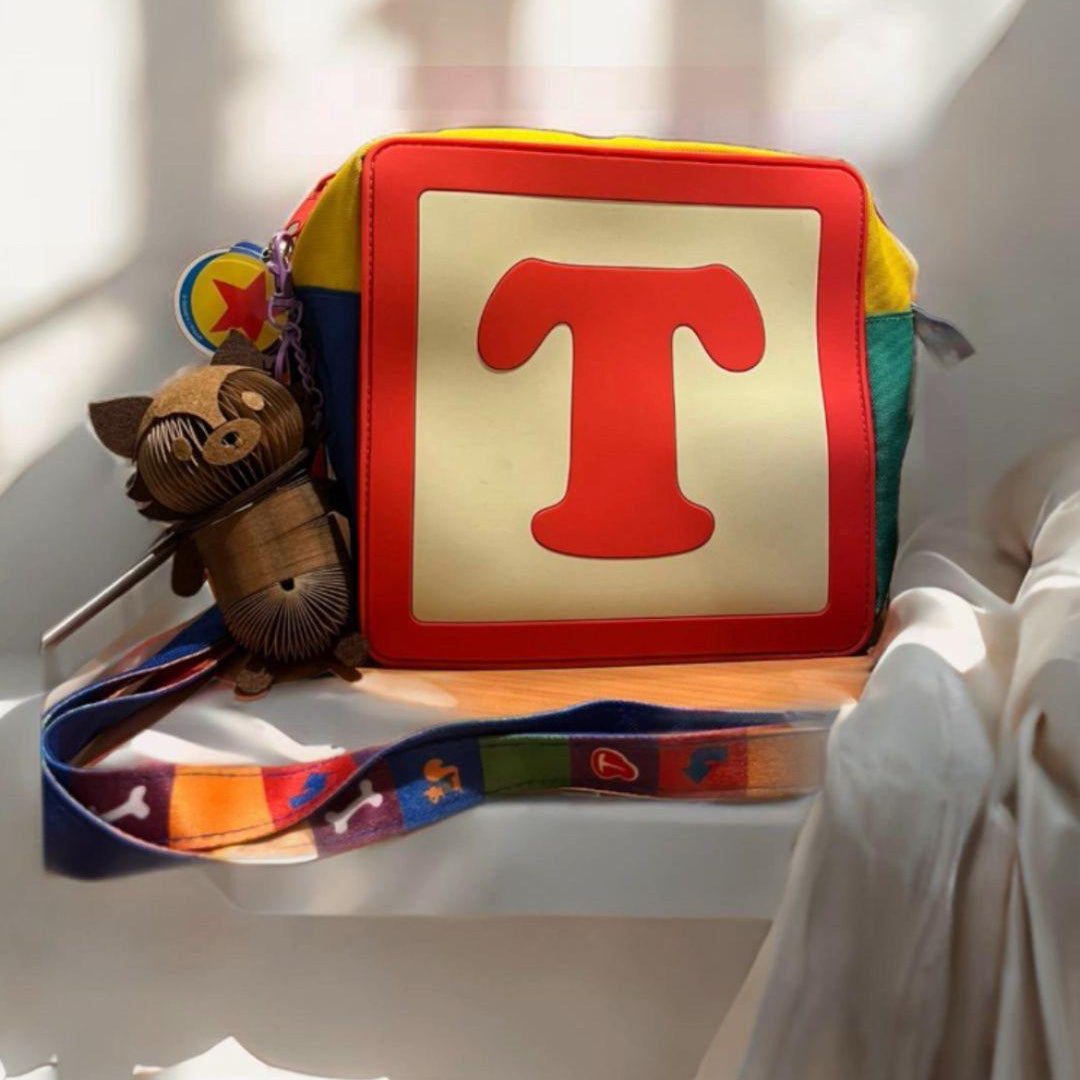 Felix the Fox Paper Slinky Charm - Paper Pops