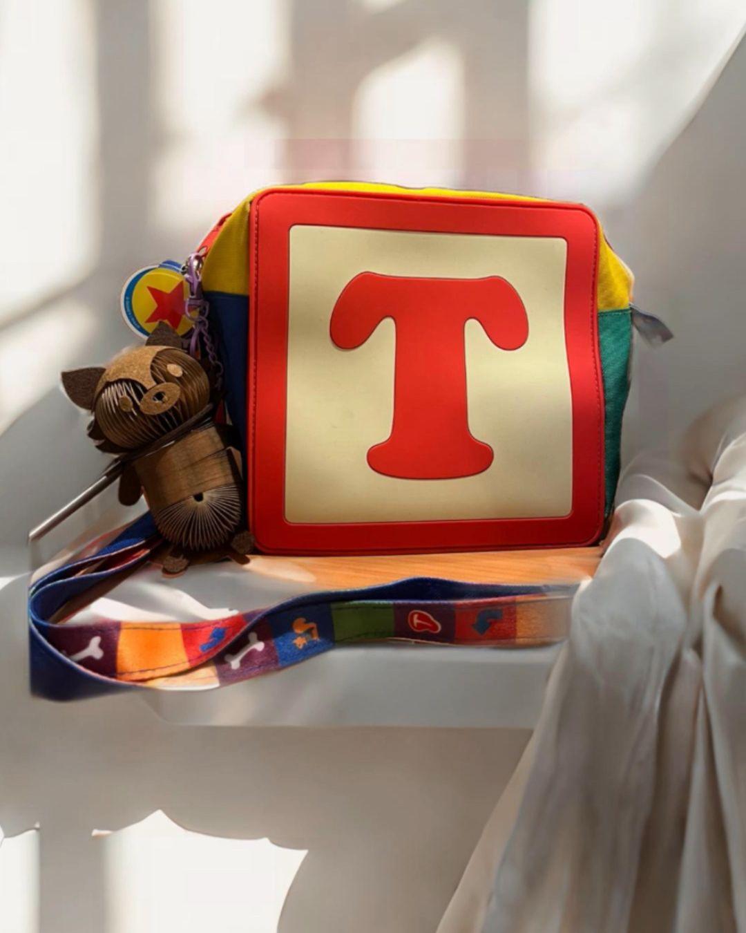 Felix the Fox Paper Slinky Charm - Paper Pops