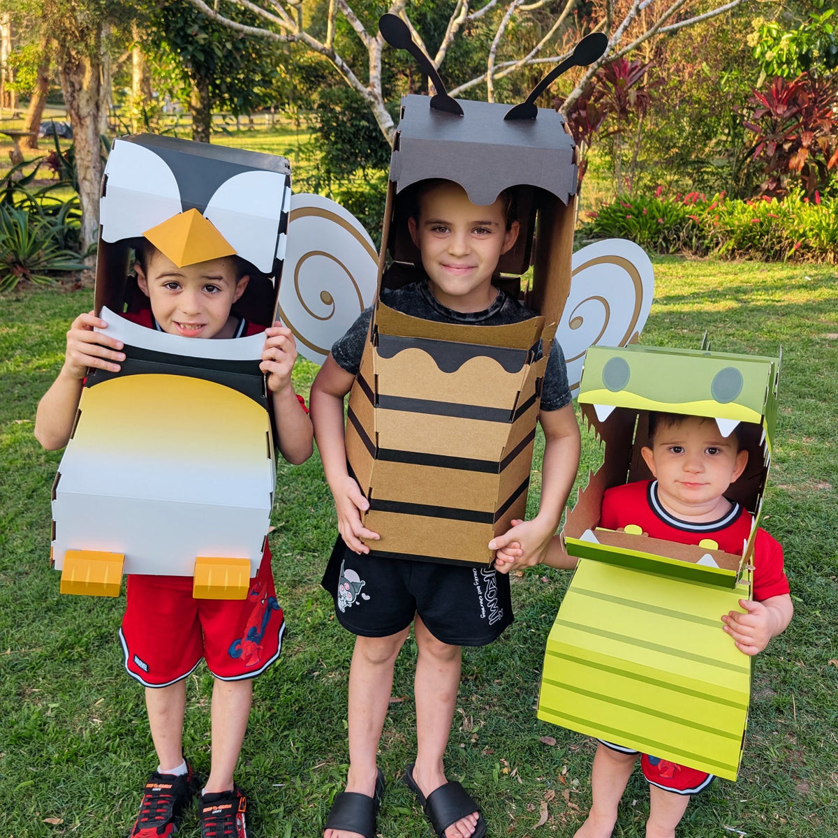 Flat Packed Animal Costumes – Paper Pops